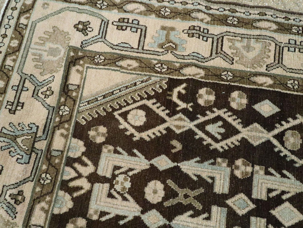 Vintage Persian Malayer Gallery Carpet, No.25352 - Galerie Shabab