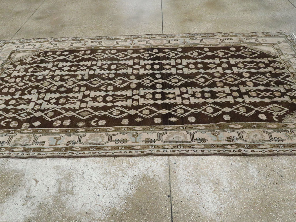 Vintage Persian Malayer Gallery Carpet, No.25352 - Galerie Shabab