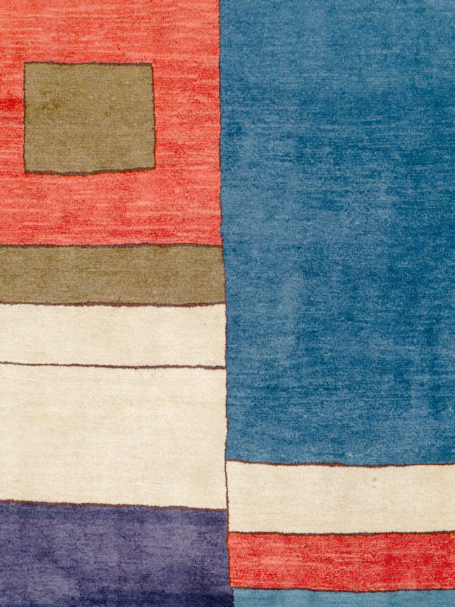 Vintage Persian Mahal Art Deco Carpet Inspired By Edward McKnight Kauffer, No.25353 - Galerie Shabab