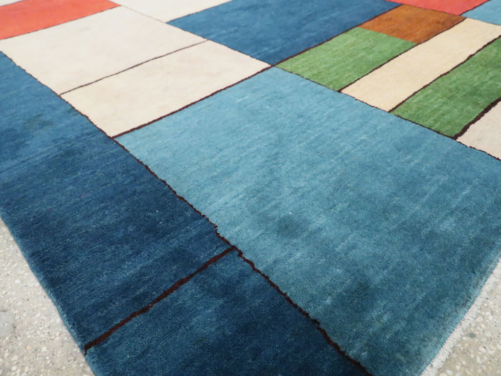 Vintage Persian Mahal Art Deco Carpet Inspired By Edward McKnight Kauffer, No.25353 - Galerie Shabab