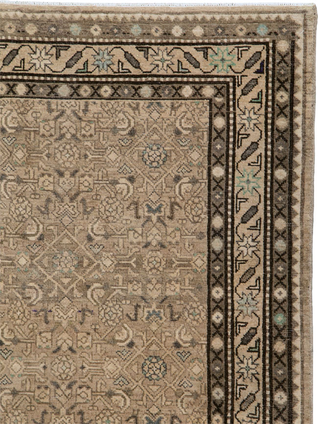 Vintage Persian Malayer Gallery Carpet, No.25374 - Galerie Shabab