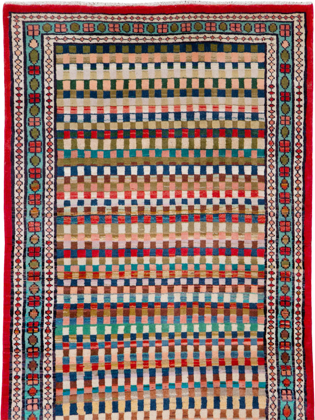 Vintage Persian Hamadan Runner, No.25375 - Galerie Shabab