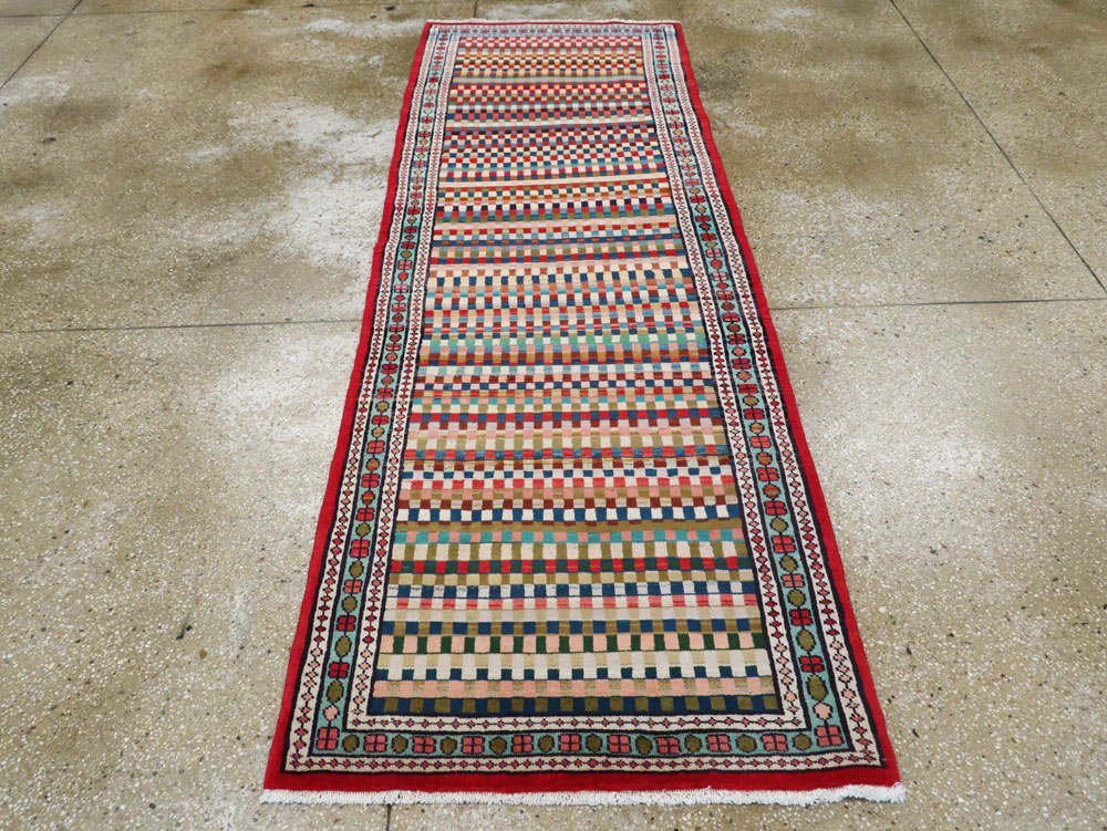 Vintage Persian Hamadan Runner, No.25375 - Galerie Shabab