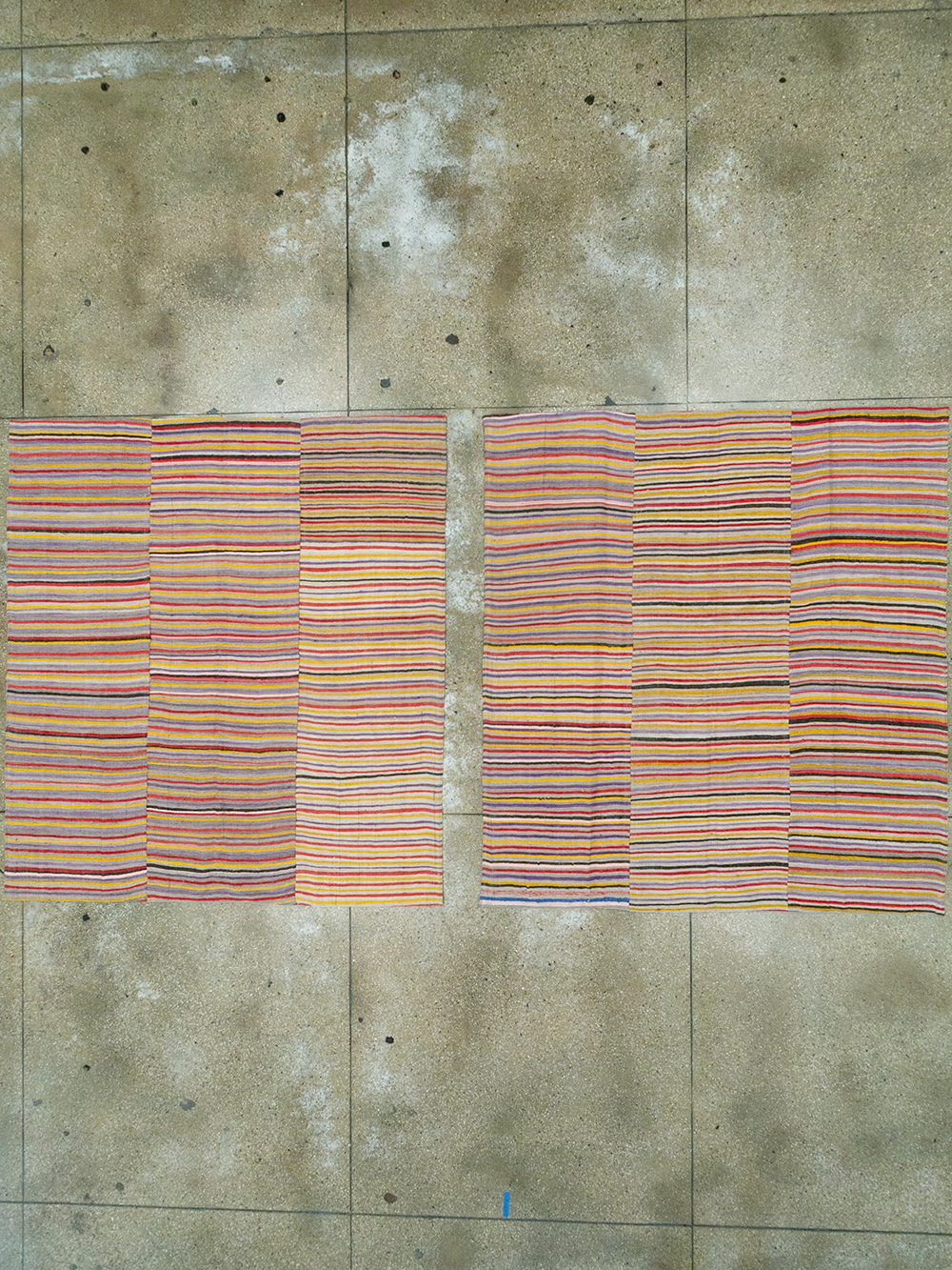 Vintage Persian Flatweave Kilim Square Accent Rug (Pair: 1 of 2), No.25381 - Galerie Shabab