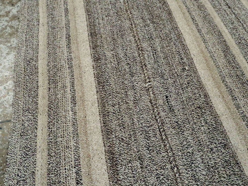 Vintage Persian Flatweave Rug, No.25382 - Galerie Shabab