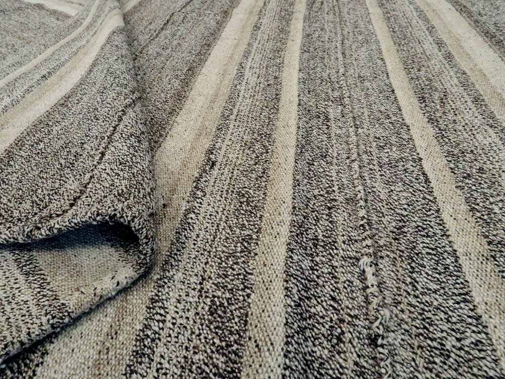 Vintage Persian Flatweave Rug, No.25382 - Galerie Shabab