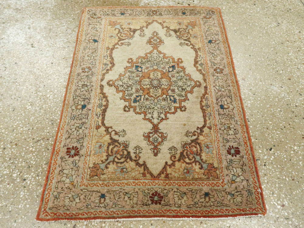 Antique Persian Tabriz Hagi Jalili Rug, No.25388 - Galerie Shabab