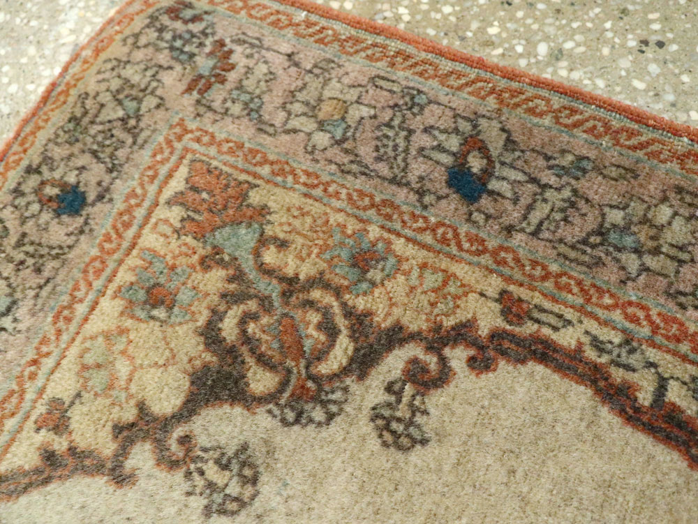 Antique Persian Tabriz Hagi Jalili Rug, No.25388 - Galerie Shabab