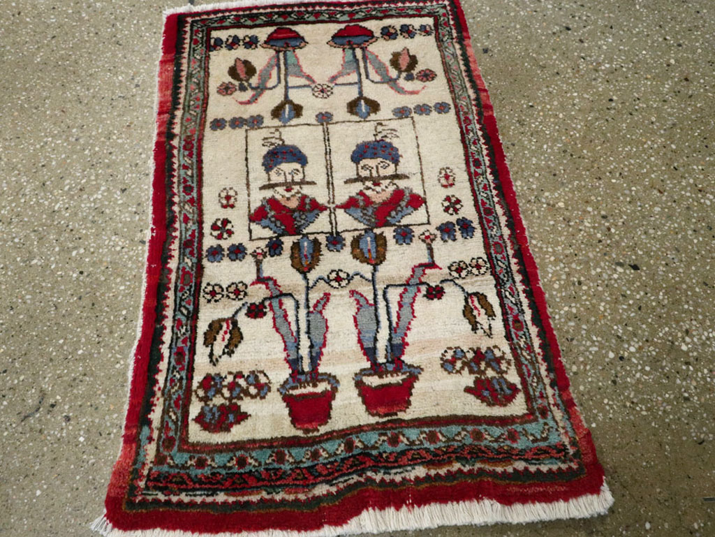 Vintage Persian Hamadan Pictorial Rug, No.25398 - Galerie Shabab