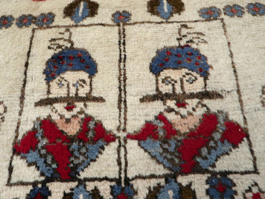 Vintage Persian Hamadan Pictorial Rug, No.25398 - Galerie Shabab