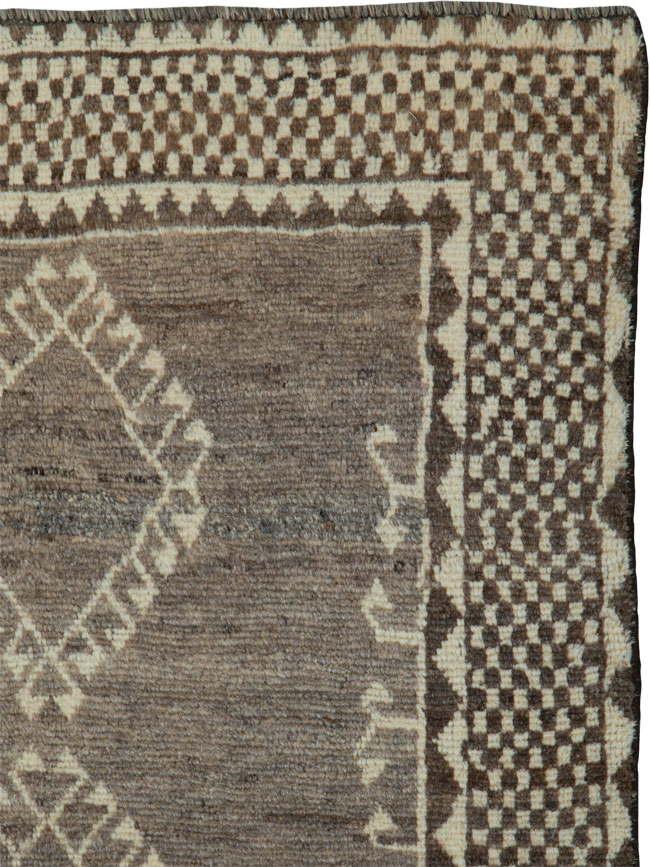 Vintage Gabbeh Persian Rug, No.25399 - Galerie Shabab