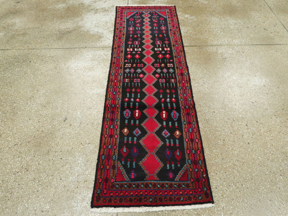 Vintage Persian Hamadan Runner, No.25404 - Galerie Shabab
