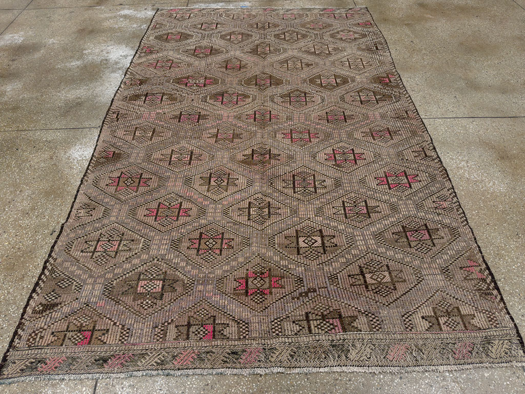 Vintage Turkish Flatweave Kilim Accent Rug, No.25412 - Galerie Shabab