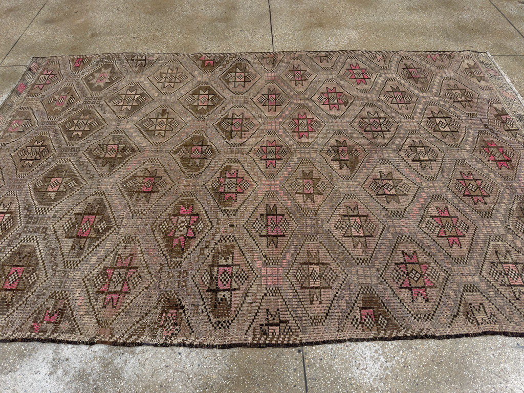 Vintage Turkish Flatweave Kilim Accent Rug, No.25412 - Galerie Shabab