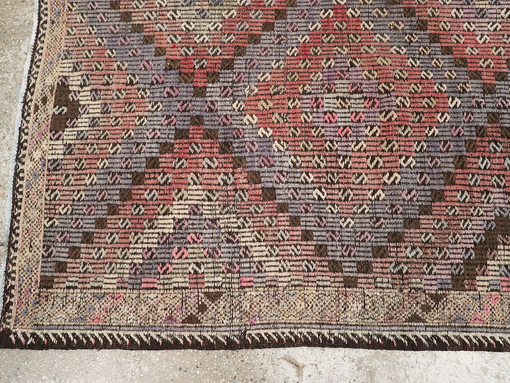 Vintage Turkish Flatweave Kilim Accent Rug, No.25419 - Galerie Shabab