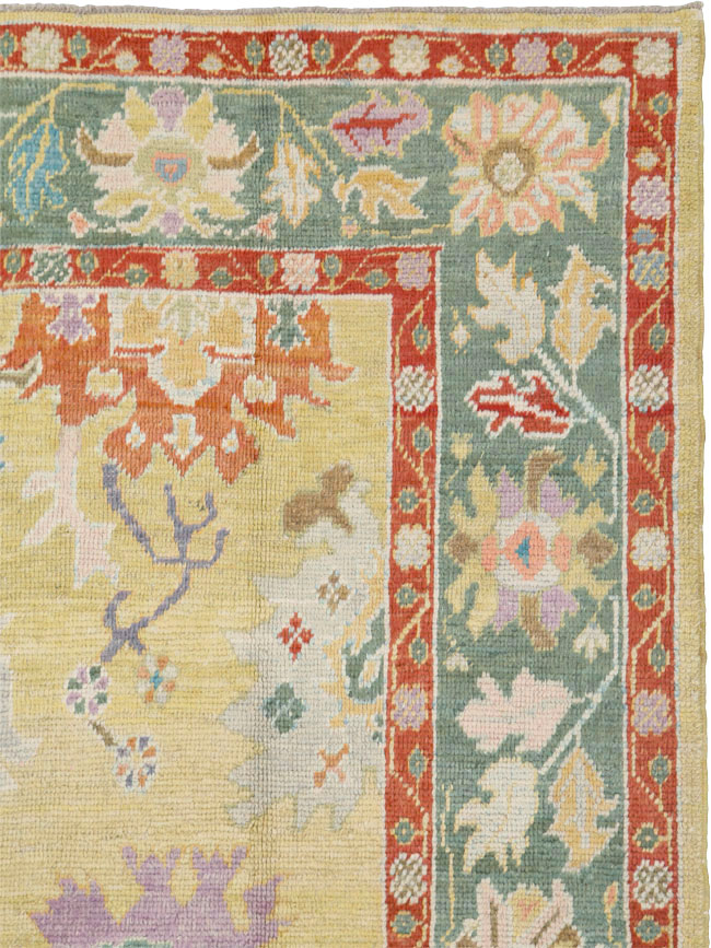 Vintage Inspired Turkish Oushak Carpet, No.25430 - Galerie Shabab