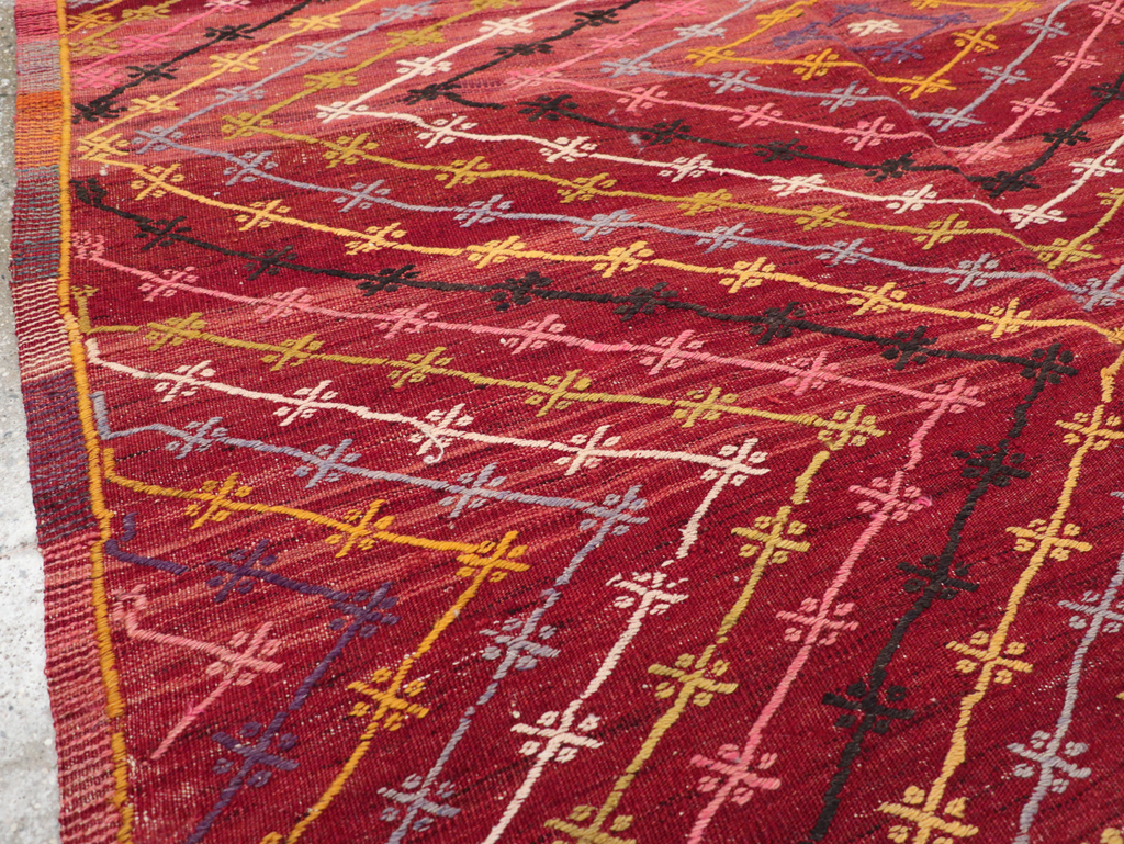 Vintage Turkish Flatweave Kilim Accent Rug, No.25434 - Galerie Shabab