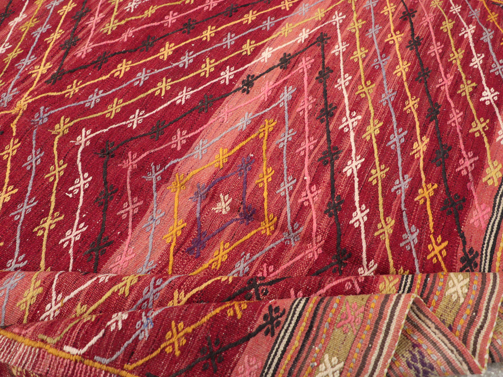 Vintage Turkish Flatweave Kilim Accent Rug, No.25434 - Galerie Shabab