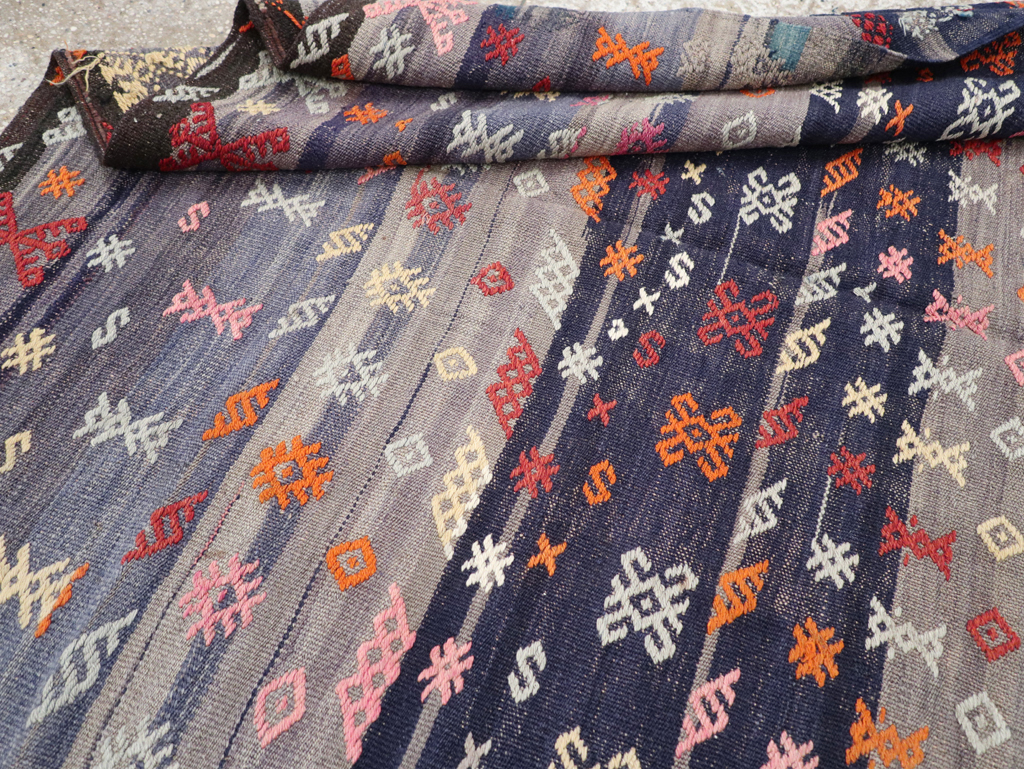 Vintage Turkish Kilim, No.25437 - Galerie Shabab