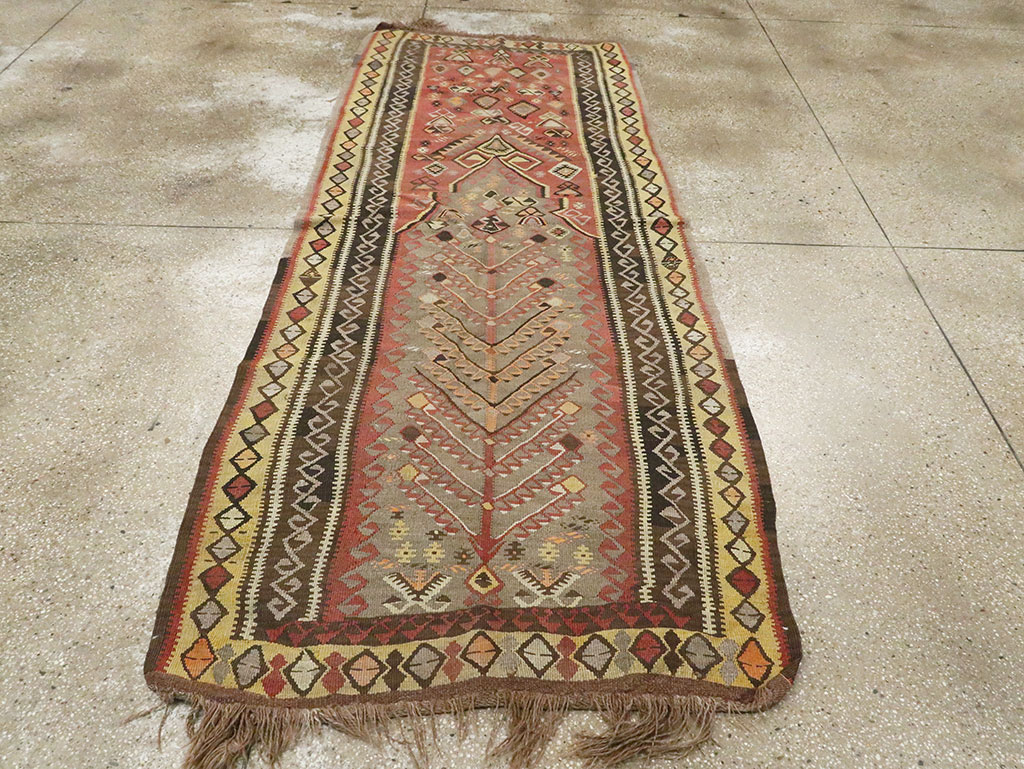 Vintage Turkish Flatweave Kilim Runner, No.25438 - Galerie Shabab