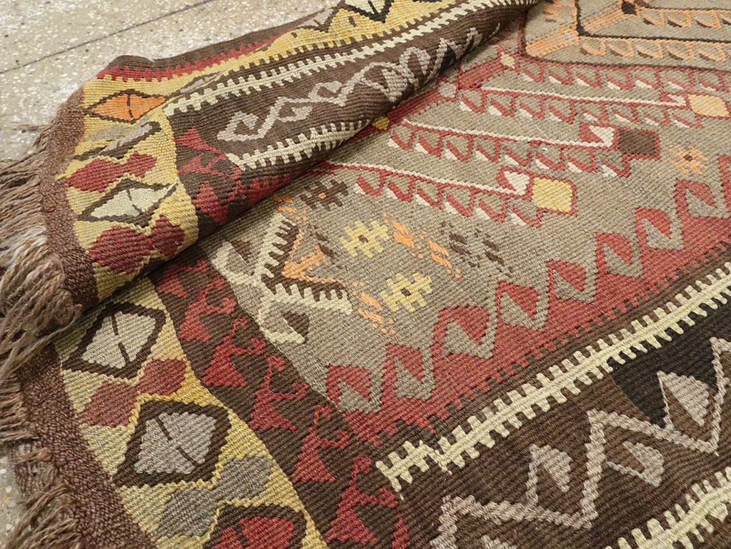 Vintage Turkish Flatweave Kilim Runner, No.25438 - Galerie Shabab