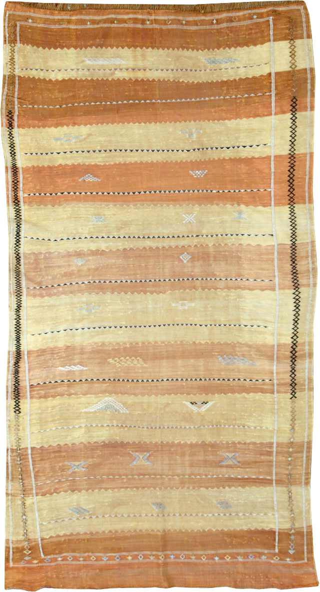 Vintage Moroccan Flatweave Kilim Accent Rug, No.25445 - Galerie Shabab