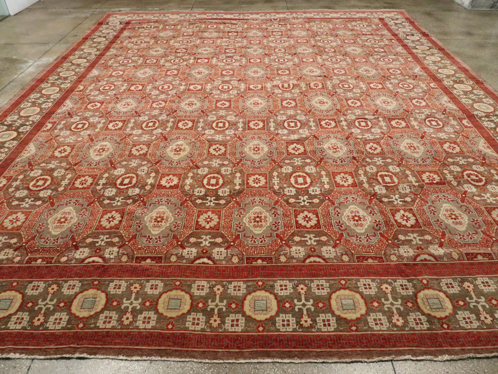 Contemporary Large Egyptian Carpet in the Khotan Style, No.25452 - Galerie Shabab