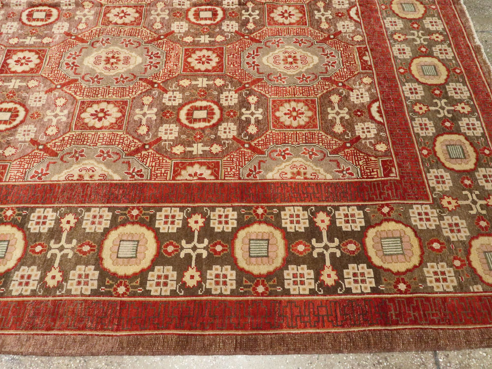 Contemporary Large Egyptian Carpet in the Khotan Style, No.25452 - Galerie Shabab