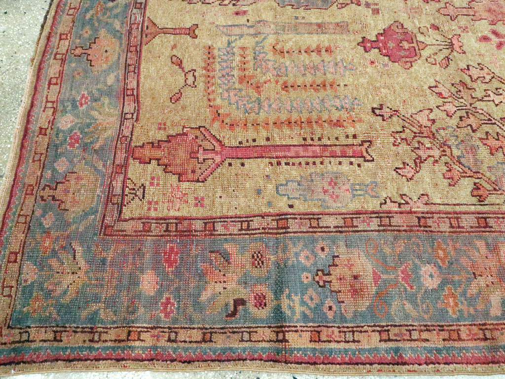 Antique Turkish Oushak Carpet, No.25468 - Galerie Shabab