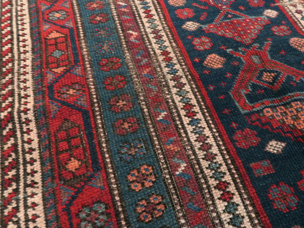 Antique Persian Kurdish Rug, No.25472 - Galerie Shabab