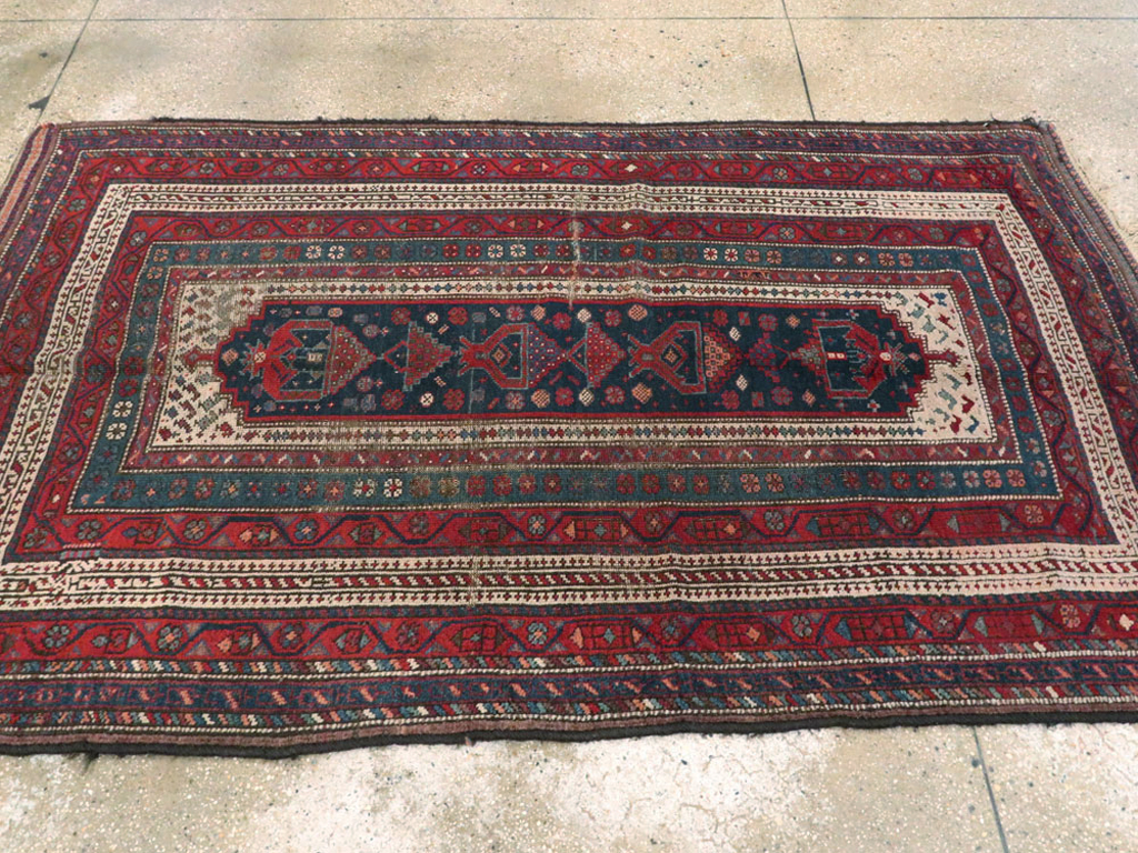 Antique Persian Kurdish Rug, No.25472 - Galerie Shabab