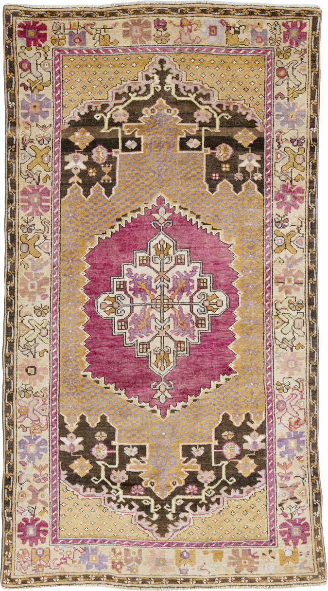 Vintage Turkish Anatolian Rug, No.25474 - Galerie Shabab
