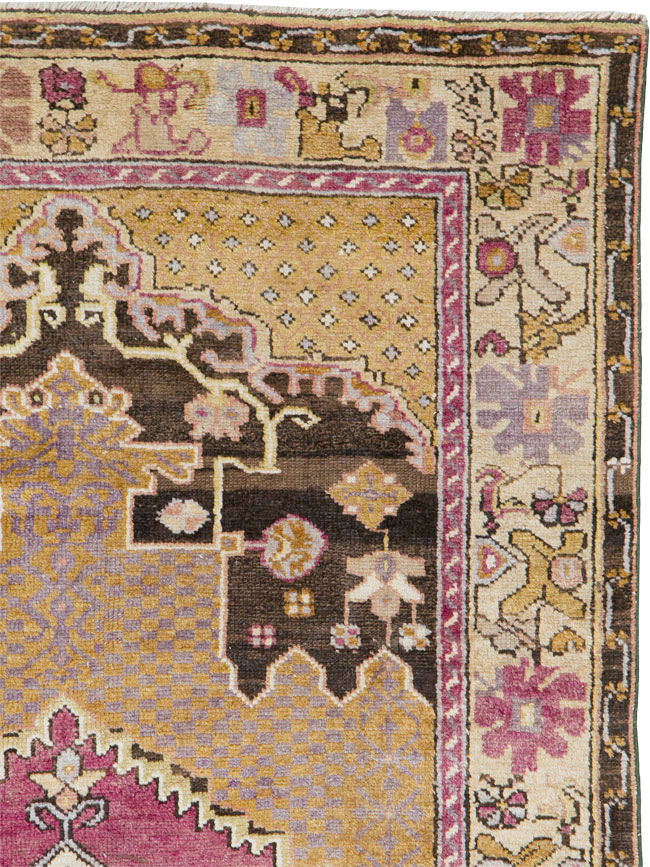 Vintage Turkish Anatolian Rug, No.25474 - Galerie Shabab