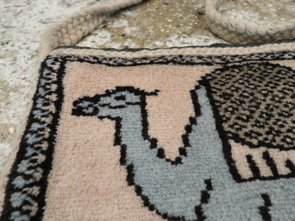 Vintage Persian Qashqai Tribal Shoulder Bag, No.25481 - Galerie Shabab