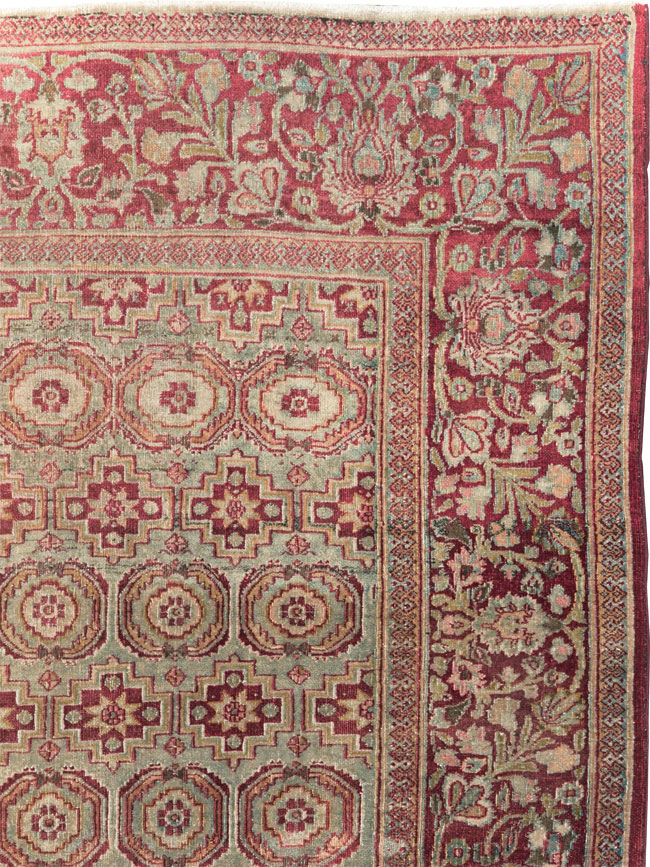 Antique Persian Mashad Accent Carpet, No.25484 - Galerie Shabab