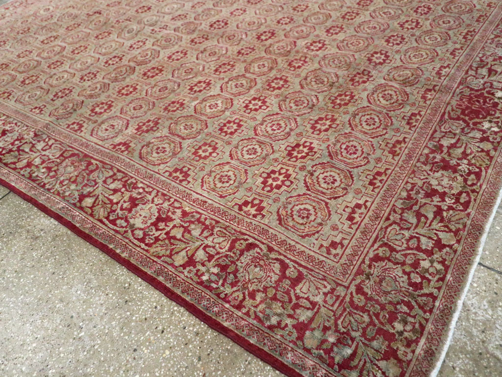Antique Persian Mashad Accent Carpet, No.25484 - Galerie Shabab
