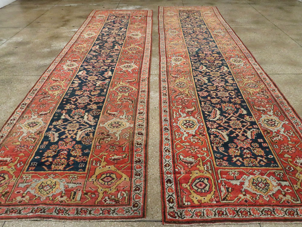 Antique Persian Kurd Runner, No.25497 - Galerie Shabab