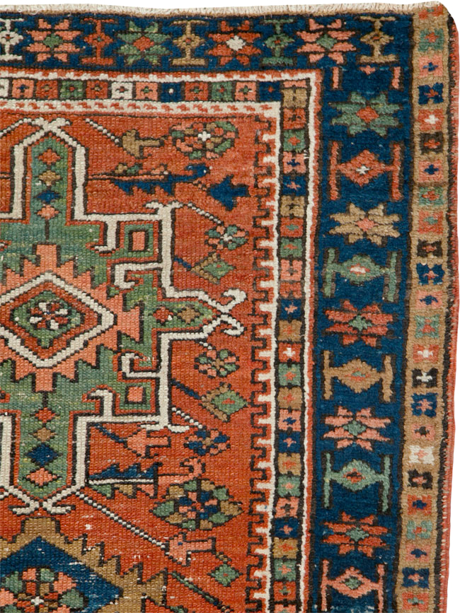 Vintage Persian Karajeh Rug, No.25502 - Galerie Shabab