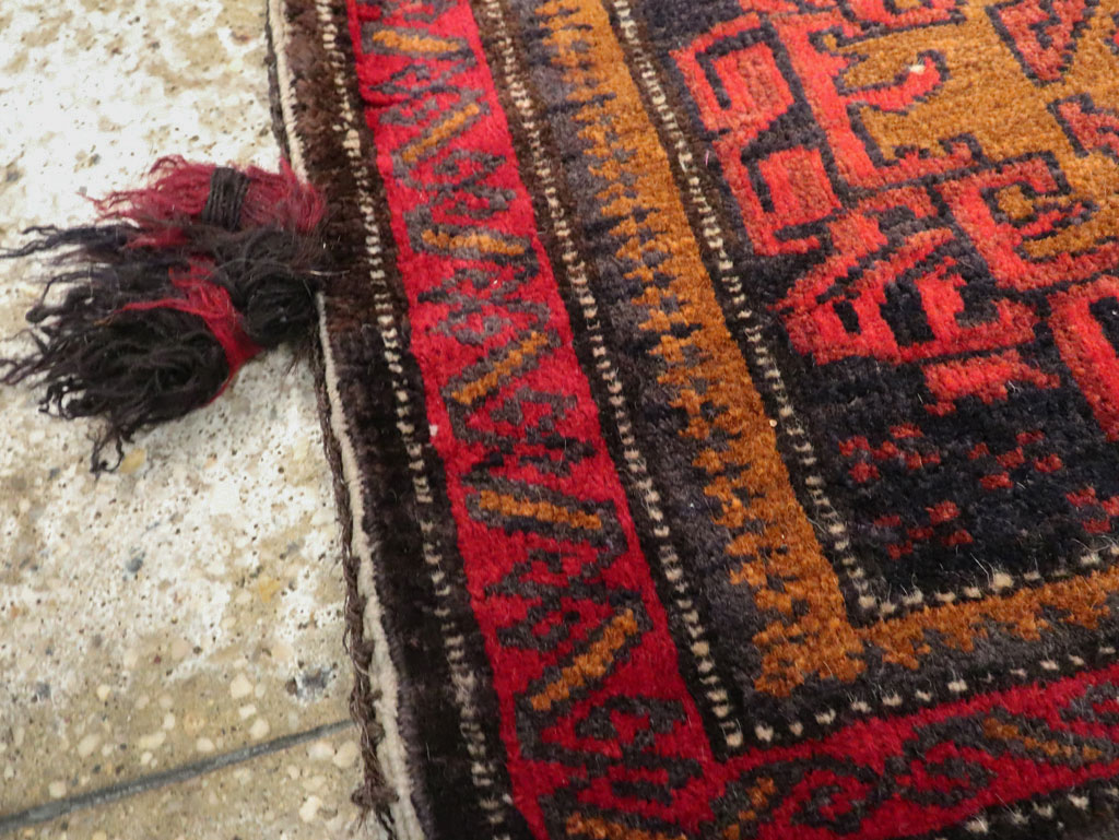 Vintage Persian Baluch Bag Face, No.25512 - Galerie Shabab
