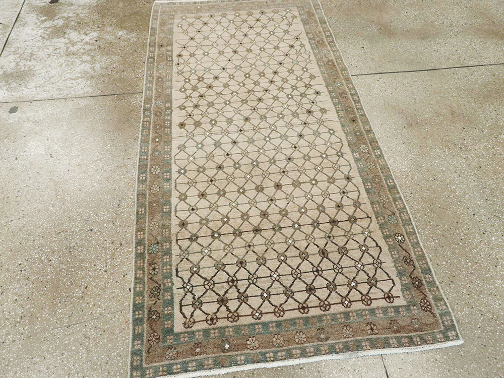Vintage Persian Malayer Rug, No.25529 - Galerie Shabab