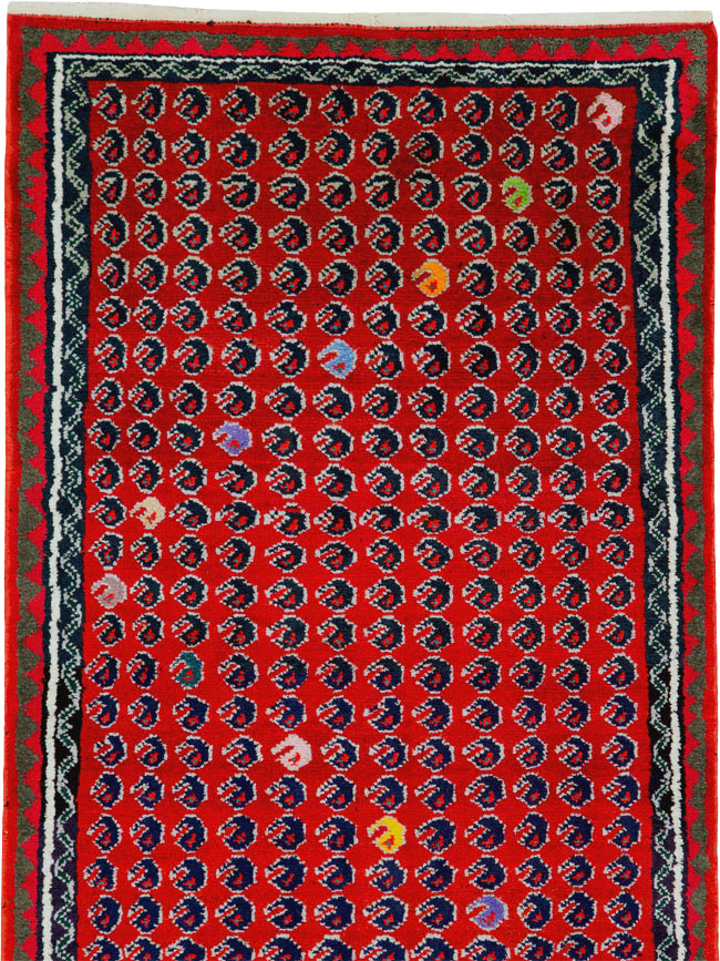 Vintage Persian Hamadan Runner, No.25535 - Galerie Shabab