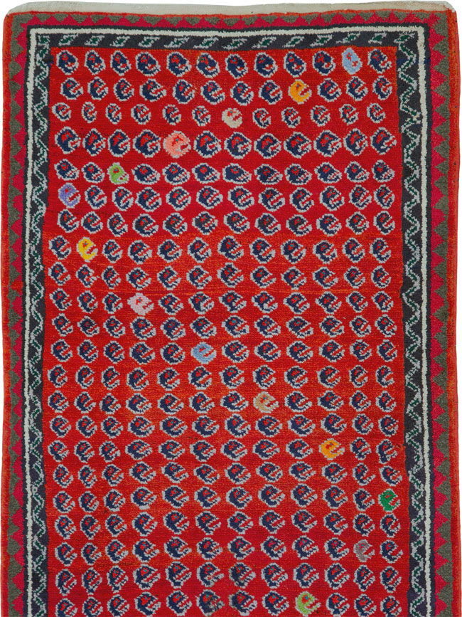 Vintage Persian Hamadan Runner, No.25535 - Galerie Shabab