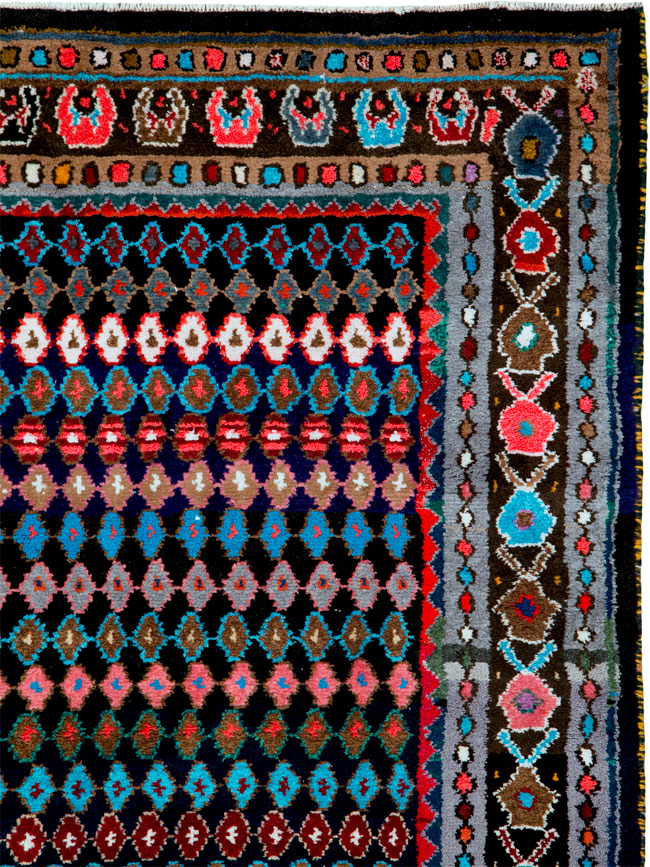 Vintage Persian Hamadan Runner, No.25536 - Galerie Shabab