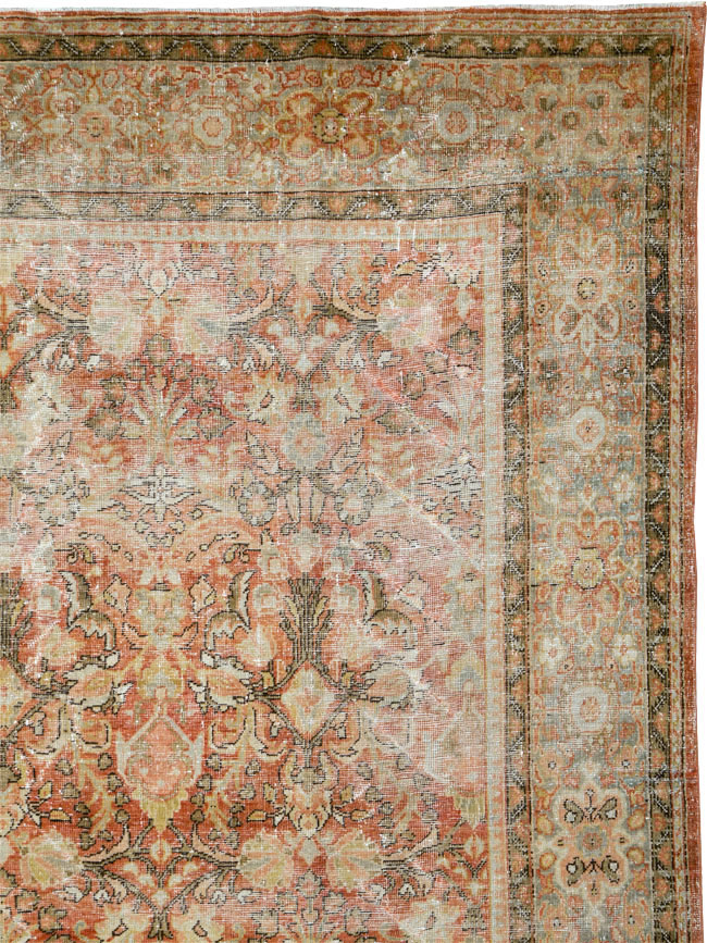 Antique Persian Mahal Distressed Carpet, No.25537 - Galerie Shabab