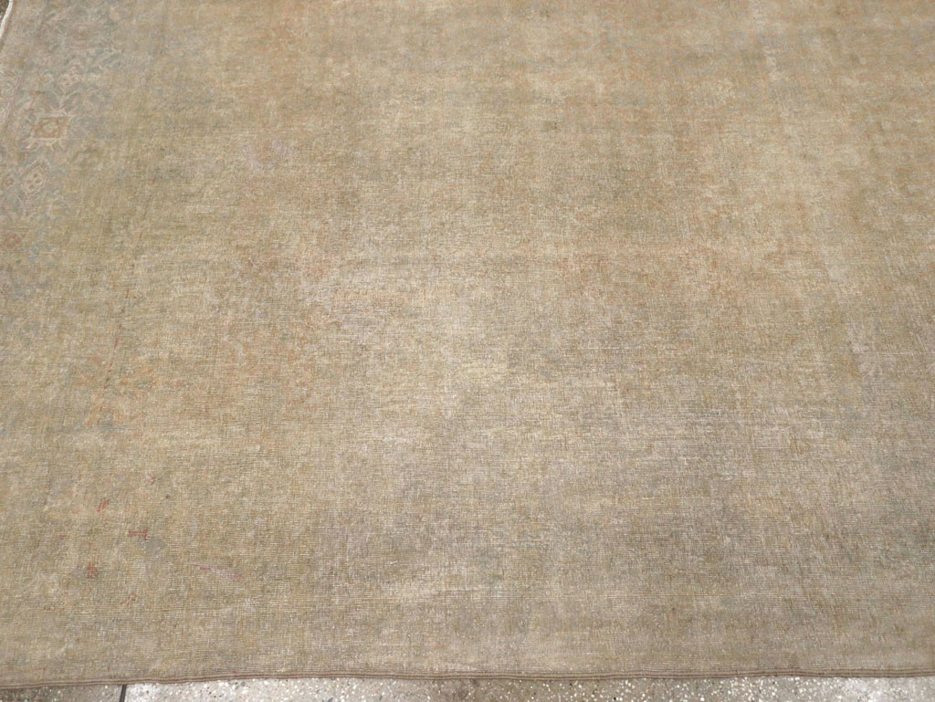 Antique Persian Tabriz Room Size Carpet, No.25539 - Galerie Shabab