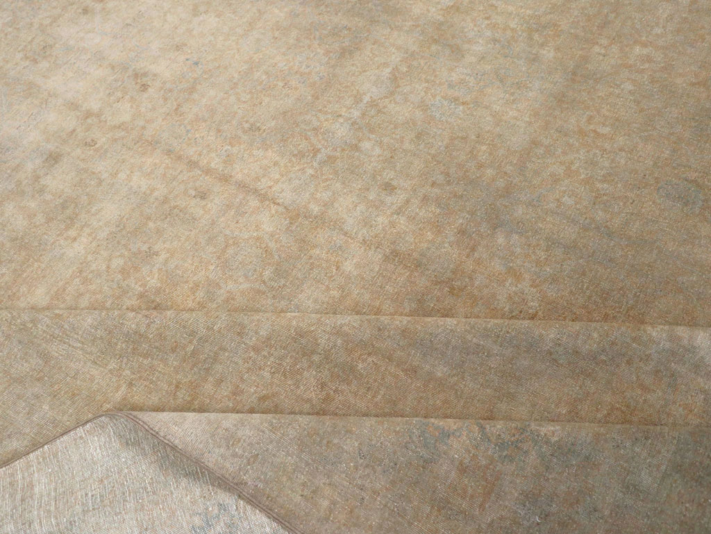 Antique Persian Tabriz Room Size Carpet, No.25539 - Galerie Shabab