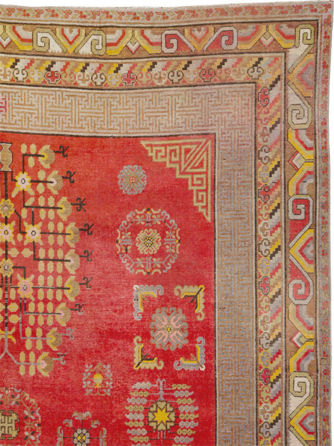 Vintage East Turkestan Khotan Carpet, No.25542 - Galerie Shabab