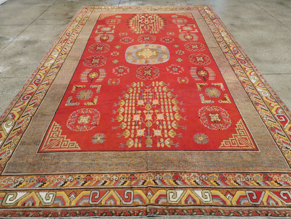 Vintage East Turkestan Khotan Carpet, No.25542 - Galerie Shabab