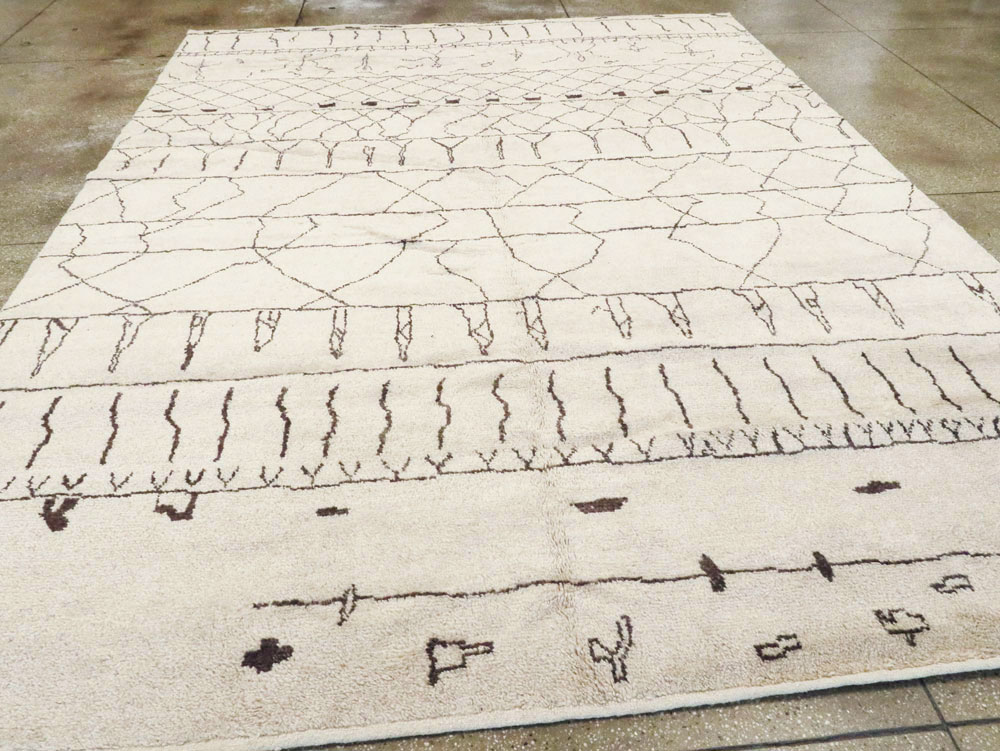 Modern Moroccan Carpet, No.25546 - Galerie Shabab