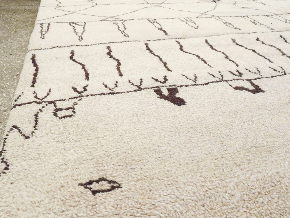 Modern Moroccan Carpet, No.25546 - Galerie Shabab